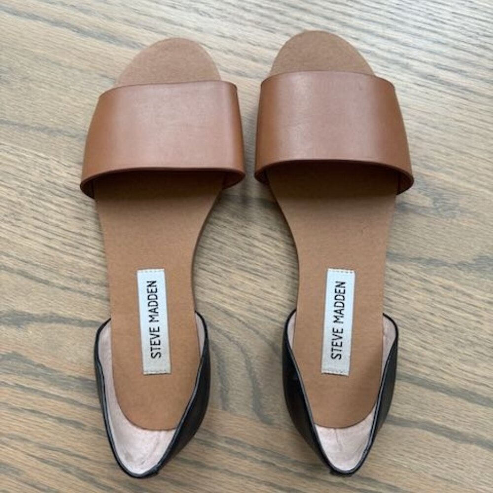 Steve Madden Sidestep Leather Sandals in Black/Cognac Slide D'Orsay Flat Sandals